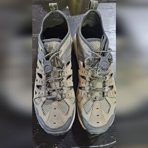 Merrell Tan and Gray Men's Shoes